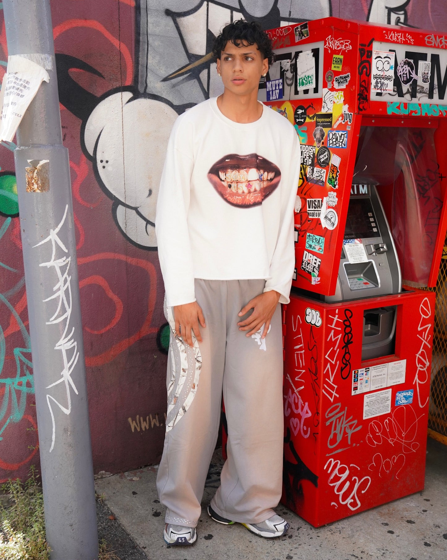 GRAY FLOW sweatpants