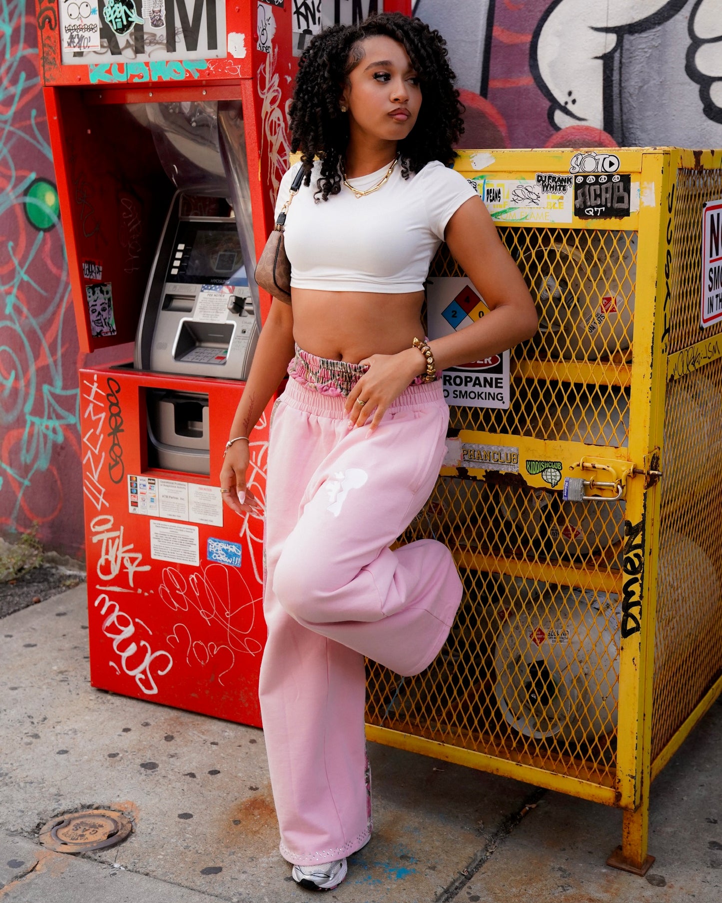 PINK FLOW sweatpants