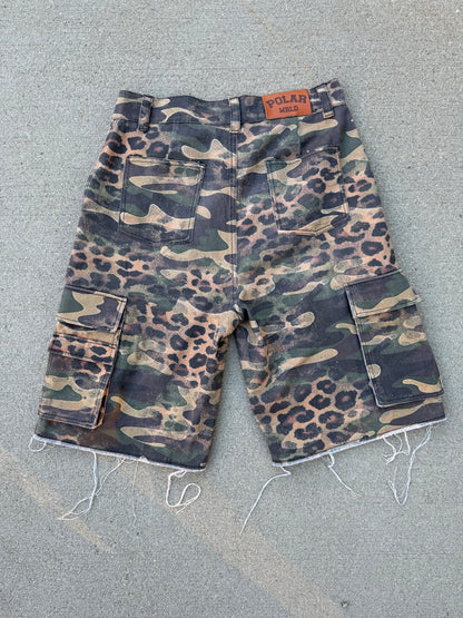 Cheetah-Flage Cargo Shorts